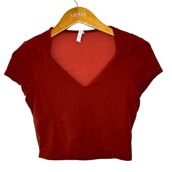 Athleta Tops - Athleta It's a Wrap cropped short‎ sleeve top